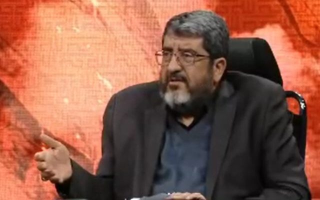 اظهارنظر جدید فواد ایزدی: آیا می‌دانستید ذخایر نفت آمریکا تا ۹ سال دیگر تمام می‌شود؟ هدف حمله به ایران هم همین بود!