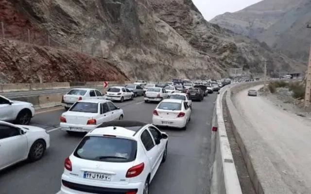 ترافیک ۷ کیلومتری در جاده کندوان