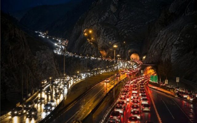 آخرین وضعیت ترافیکی محورهای مواصلاتی کشور/ ترافیک در این محورها نیمهسنگین است
