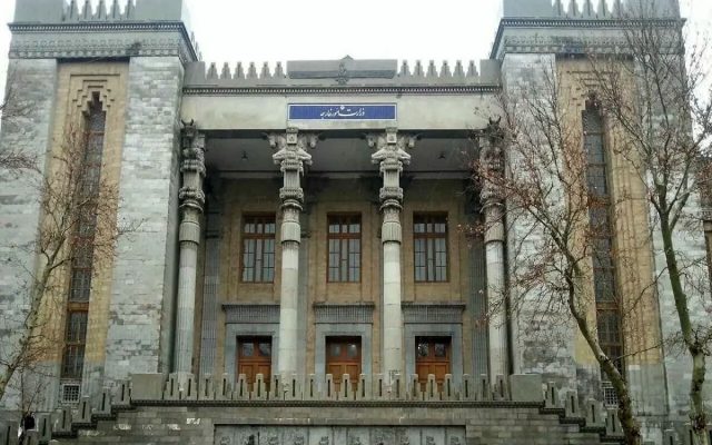 پاسخ وزارت خارجه ایران با فرانسه