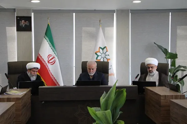 همکاری حوزه علمیه و مدیریت شهری شیراز با محوریت «برنامه جامع فرهنگی حجاب و عفاف»