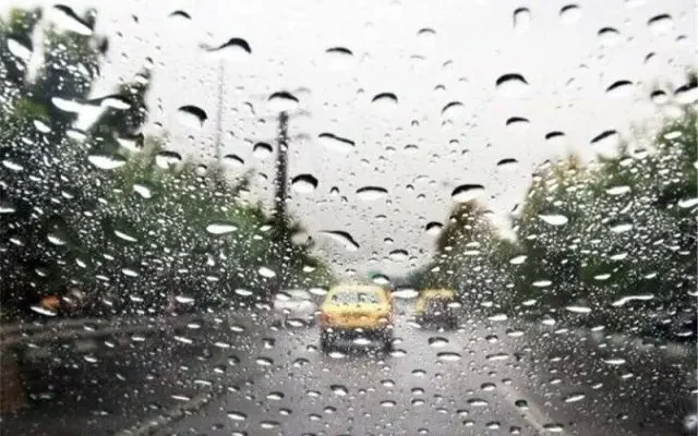 پیش بینی وضعیت هوای کشور امروز و فردا ۳ و ۴ مهر ۱۴۰۵/ این مناطق منتظر بارش باران باشند