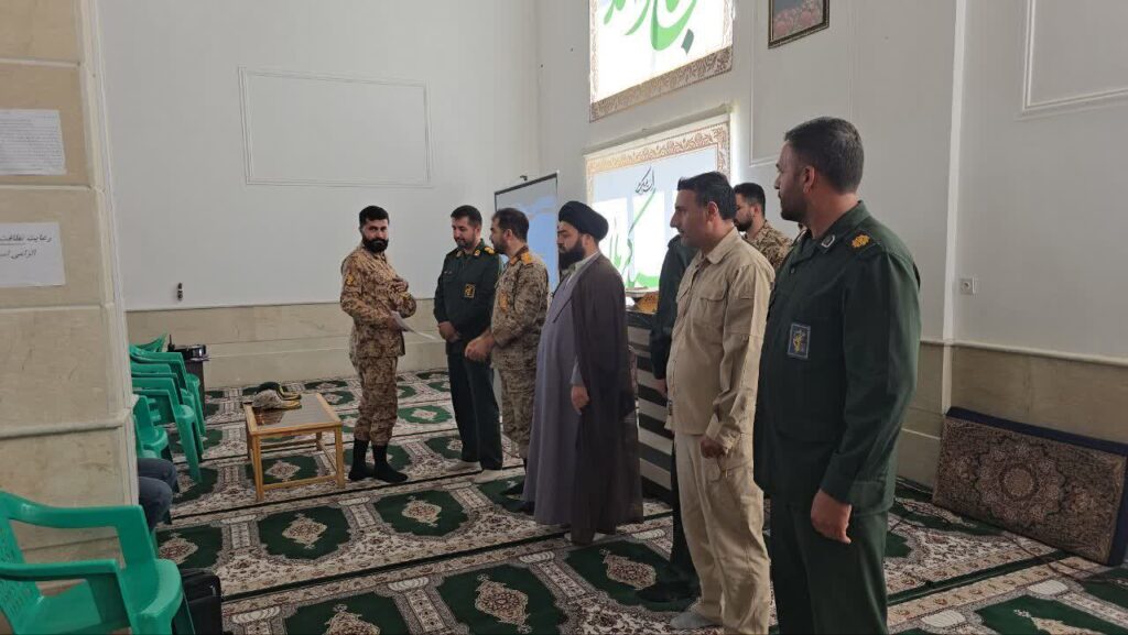تجلیل از سربازان نمونه شهرستان سردشت