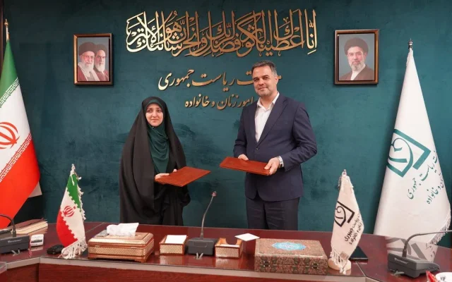 نگاه راهبردی قوه قضاییه به جایگاه زنان و خانواده/ امضای تفاهمنامه مشترک همکاری میان پژوهشگاه قوه قضاییه و معاونت امور زنان