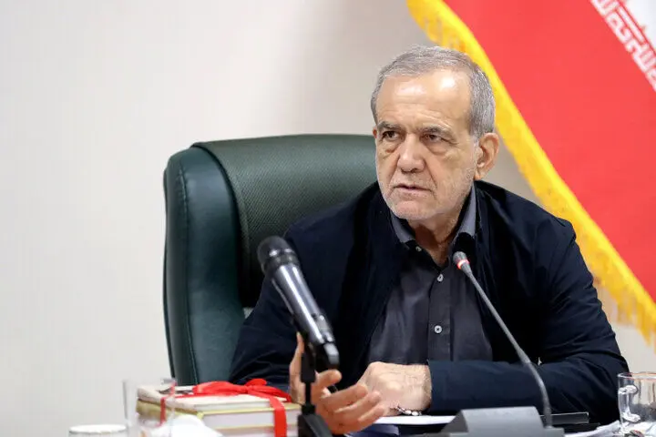 پزشکیان: هر اقدامی که به کاهش مصرف و حفظ جریان تولید کمک کند، باید مورد توجه قرار گیرد