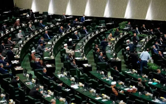 ادامه رسیدگی به گزارش کمیسیون امنیت ملی در مورد طرح «نفوذ» در دستور کار امروز مجلس