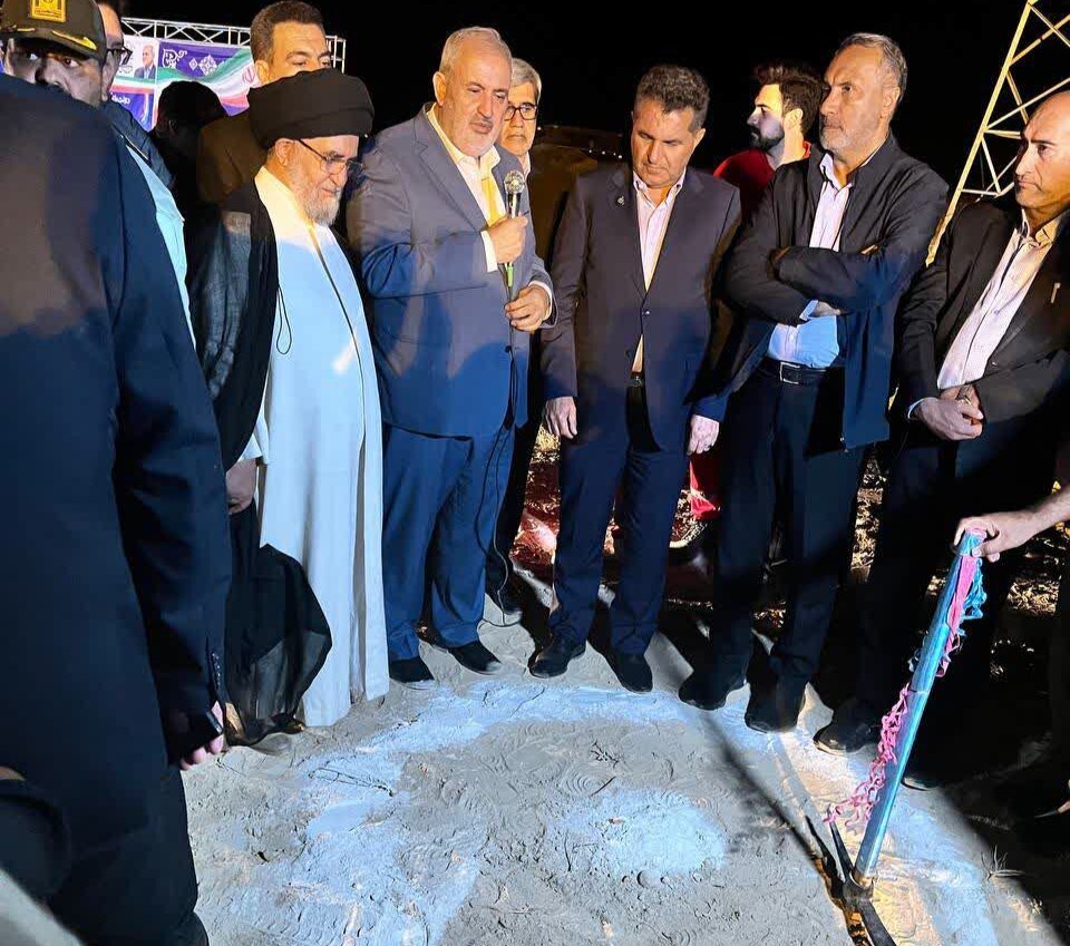 وزیر نیرو:تقویت شبکه‌های انتقال،پیش‌نیاز توسعه پایدار در مناطق استراتژیک است