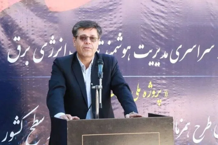 مدیرعامل توانیر: ناترازی برق در اوج مصرف تابستان نصف شد