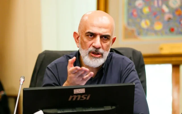 خسروی: شبکه واردکنندگان برای مدیریت بازار و تأمین کالا در اصفهان فعال می‌شود