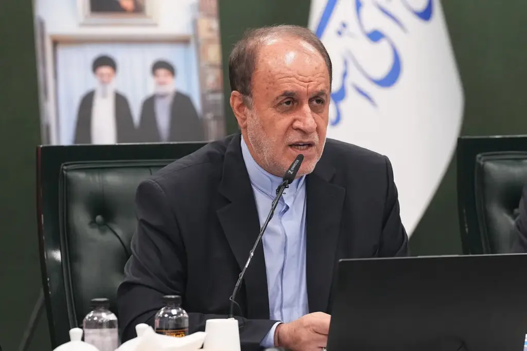 راه پیروزی از بزرگراه مقاومت می‌گذرد/ باید محاصره آمریکا را شکست