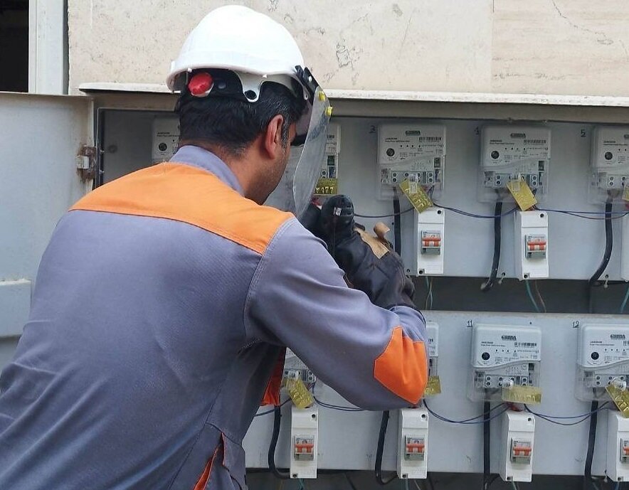 هدف‌گذاری برای نصب ۱۲ میلیون کنتور هوشمند برق تا اوج بار ۱۴۰۶