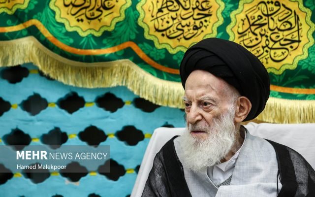 دروس حوزه علمیه قم در پی ارتحال آیت‌الله شبیری تا پایان هفته تعطیل شد