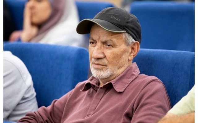 واکنش عطاءالله مهاجرانی به خبر بازگشتش به ایران؛ «ان‌شاء‌الله» +عکس