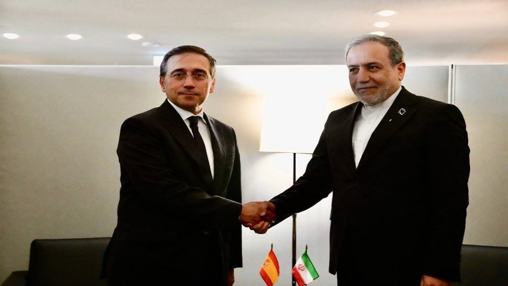 دیدار و گفتوگوی وزرای امور خارجه ایران و اسپانیا