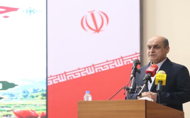 رمز عبور از پیچ تاریخی کشور، حفظ سرمایه اجتماعی و خدمت صادقانه است