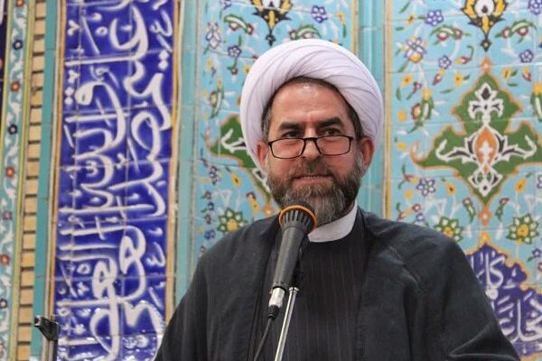 امام‌جمعه ضیاءآباد: امروز دوست و دشمن به اقتدار ایران اعتراف دارند