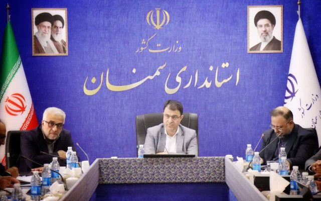دهرویه: گره تعهدات ارزی واحدهای تولیدی استان سمنان باز می‌شود