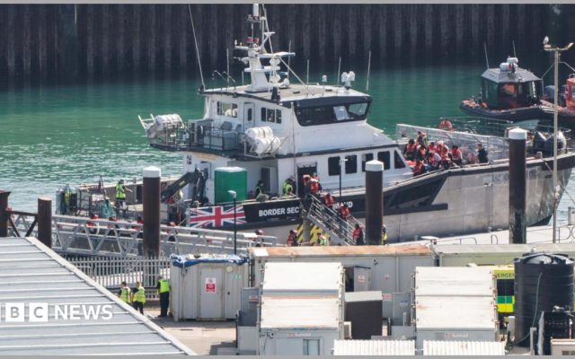 Arrests as migrant boat reaches UK unintercepted