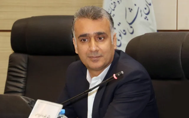 معاون منابع انسانی دادگستری فارس: خدمات کادر پزشکی قانونی نقطه پیوند دانش پزشکی با دادرسیهای قضایی است