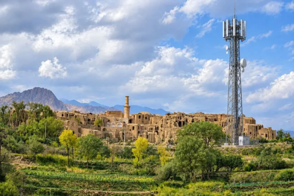 پوشش ارتباطی حاجی‌علی‌بیک و مزرعه حاجی‌حسن خرانق تقویت شد