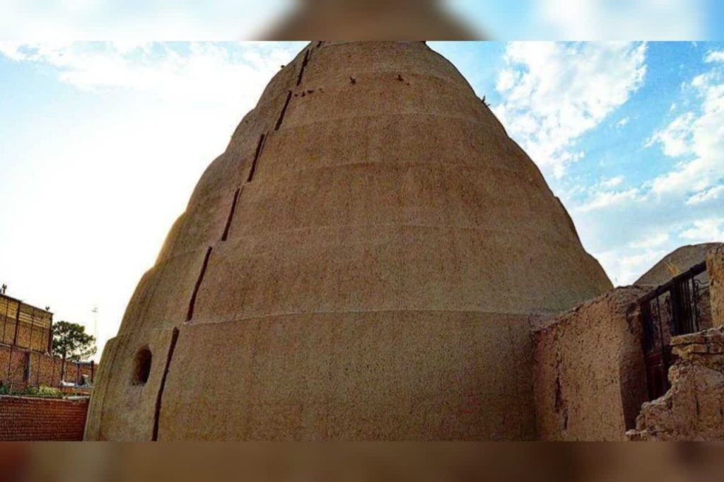 ۱۴ اثر تاریخی خلیلآباد در فهرست آثار ملی ثبت شده است