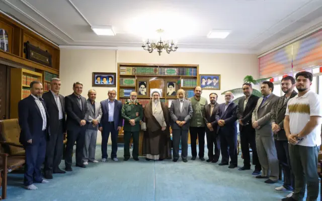 مجمع عالی بسیج باید گره‌گشای مسائل جامعه باشد