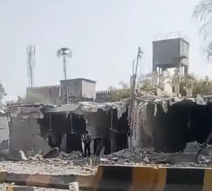 انفجار قوی در یک مسجد در پاکستان؛ اعلام وضعیت اضطراری و احتمال تلفات
