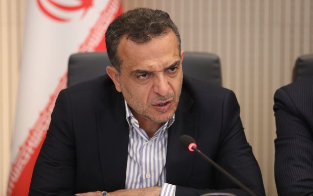به خطر انداختن ایمنی پروازها، مصداق بارز جنایت علیه بشریت است