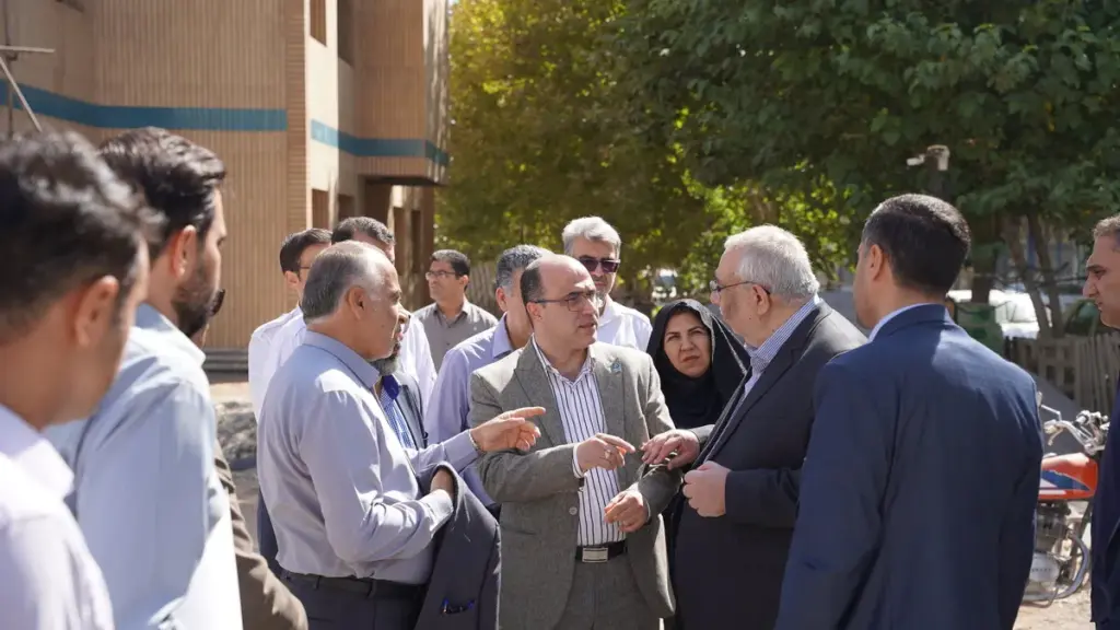 بازخوانی مدل نوین مسئولیت‌اجتماعی فولاد و نورد سیا