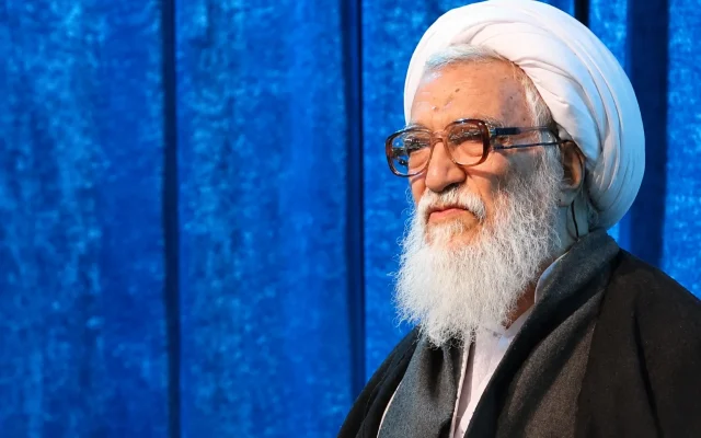پیام آیت الله موحدی کرمانی؛ رئیس مجلس خبرگان رهبری به دوره معرفت و توان افزایی شهید طهرانچی
