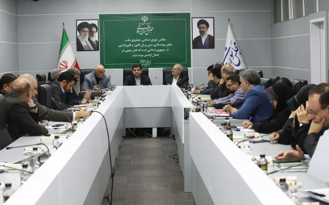 تشکیل کمیته ۹ نفره برای تعیین تکلیف نیروهای غیررسمی آموزش‌وپرورش | مقرر شد ۲۱ هزار معلم حق‌التدریس تبدیل وضعیت شوند