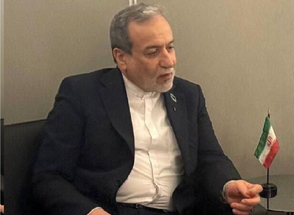 عراقچی: طرح هفت ماده ای ایران از طریق قطری ها به آمریکا منتقل شد/ منتظر پاسخ هستیم/ مرتبا برای جنگ آماده هستیم