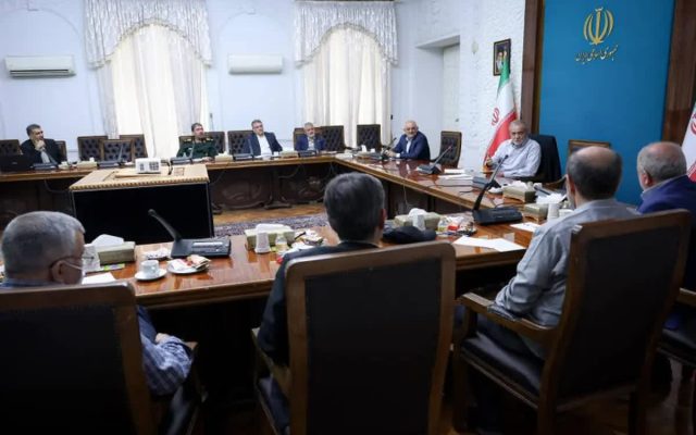 پزشکیان: از بروز تنش‌های اجتماعی و سوءاستفاده دشمنان پیشگیری کنیم/ دشمنان به دنبال این هستند که جنگ و درگیری را از طریق مسائل اجتماعی، فرهنگی و اقتصادی در کشور ما ایجاد کنند