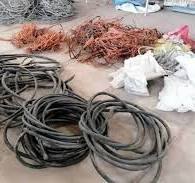 دستگیری سارقان سابقه‌دار کابل برق درساری