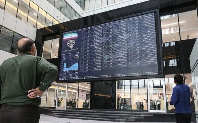 بورس امروز سبزپوش شد؛ شاخص کل وارد کانال 7.27 میلیون شد