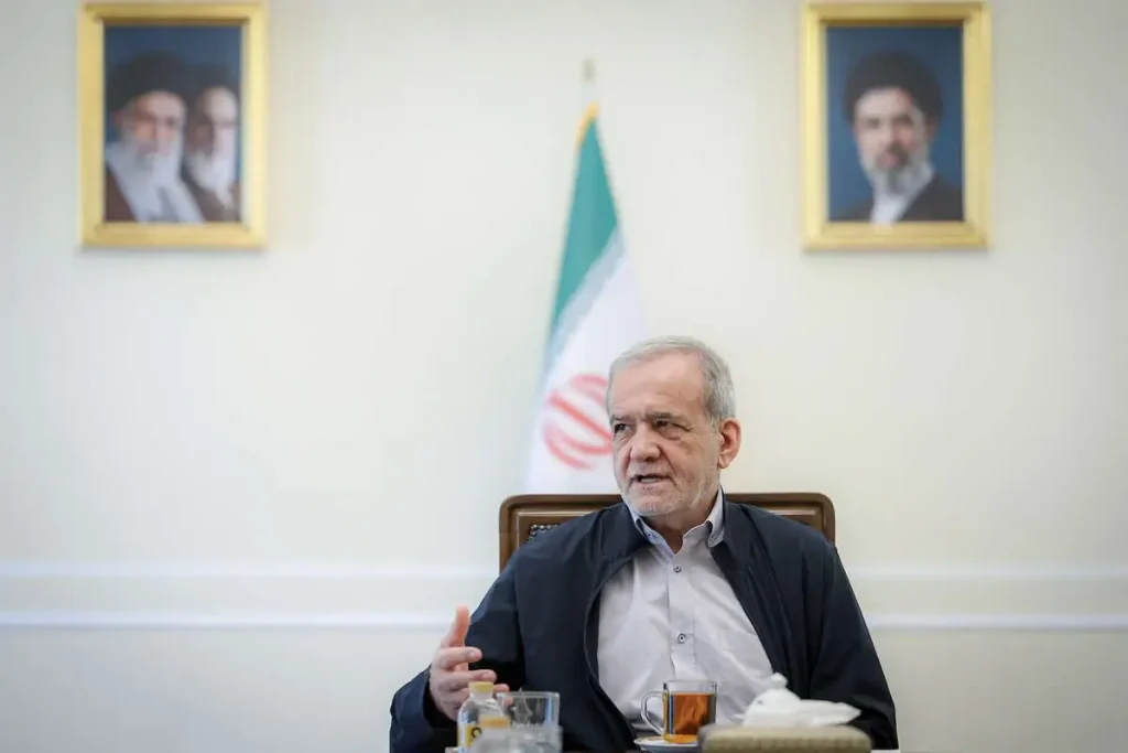 پزشکیان در پیام به پادشاه عربستان: روابط دو کشور بیش از پیش گسترش یابد