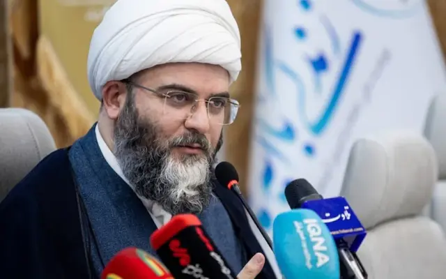 قرآن باید از فضای تبلیغی به متن زندگی راه پیدا کند