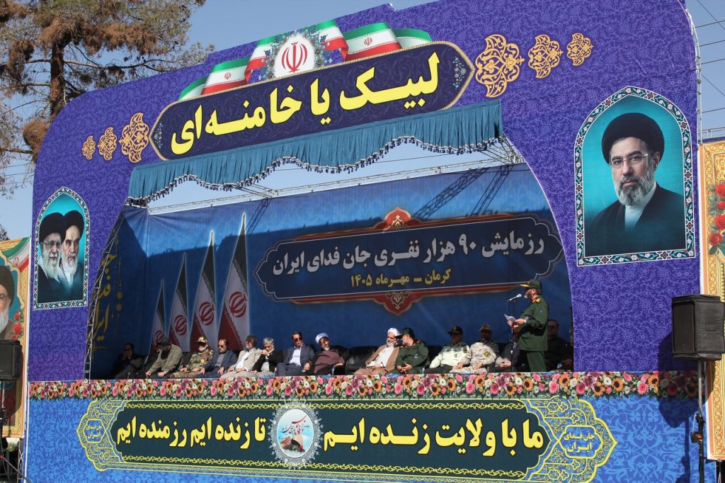 ,رزمایش ۹۰وهزار نفری جان فدای ایران در کرمان برگزار شد
