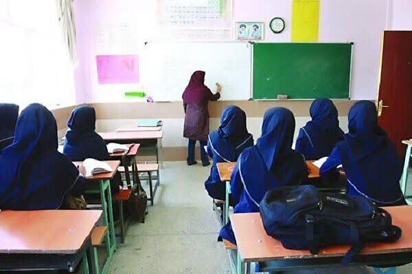 تجهیزات مدارس استان سمنان با معیار «اثرگذاری» توزیع می‌شوند