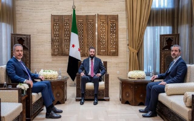 رایزنی فیدان با الجولانی در دمشق/ محور اصلی گفتگو چه بود؟
