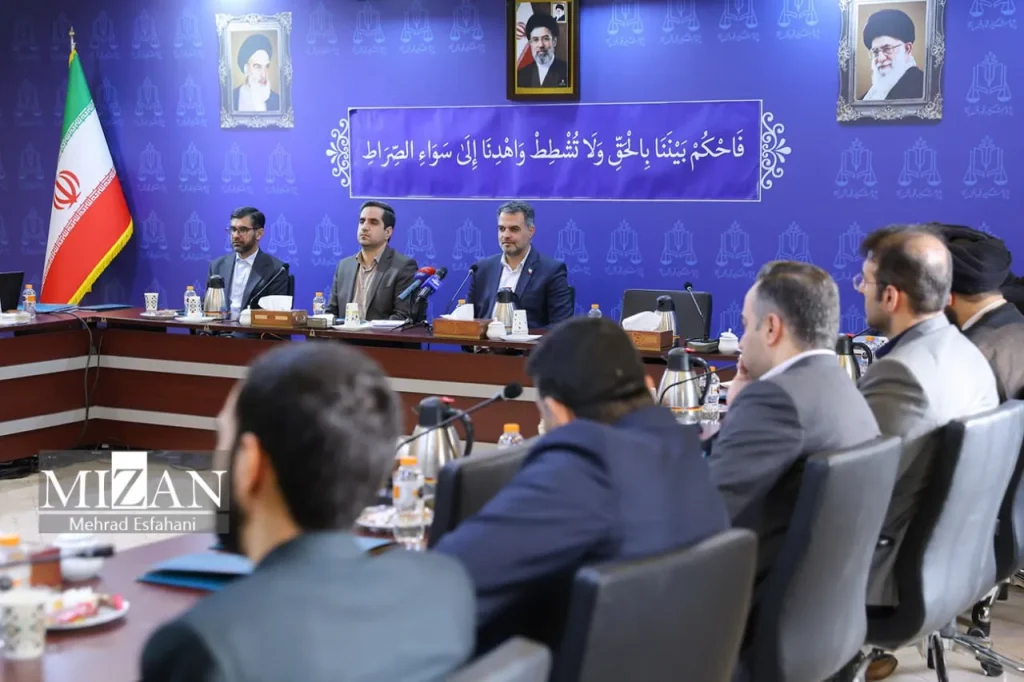 رئیس پژوهشگاه قوه قضاییه: جنگهای تحمیلی اخیر یک کارزار ترکیبی و تمدنساز است / ضرورت تبدیل مستندات میدانی به دادخواستهای متقن فرامرزی