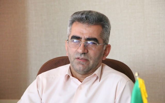 «مهر با نشاط» به مدارس استان سمنان رسید؛ توزیع ۶ میلیارد تومان تجهیزات