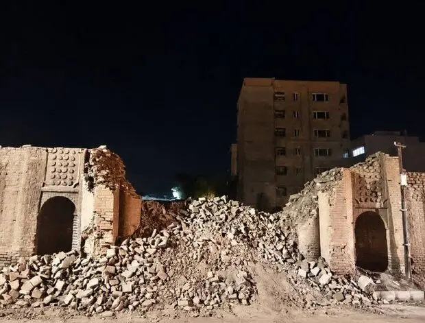 چه کسی راه لودر را به پادگان روسها باز کرد؟