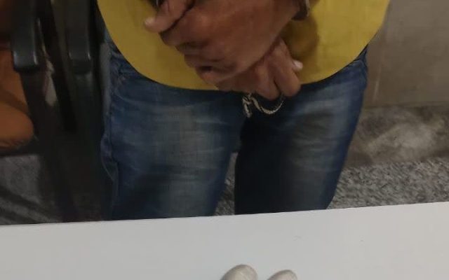 کشف بسته‌های هروئین از معده مسافر اتوبوس