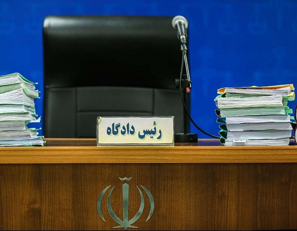 بررسی دوباره پرونده پسری که بعد از قتل پدرش و راننده تاکسی خودکشی کرد