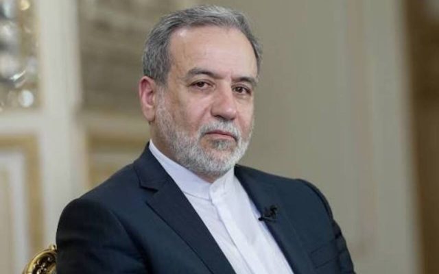 دیدار وزیر خارجه با ویتکاف با شورای عالی امنیت ملی هماهنگ شده بود؟/ نامه به قالیباف برای استیضاح عراقچی چند ساعت قبل از سخنرانی پزشکیان