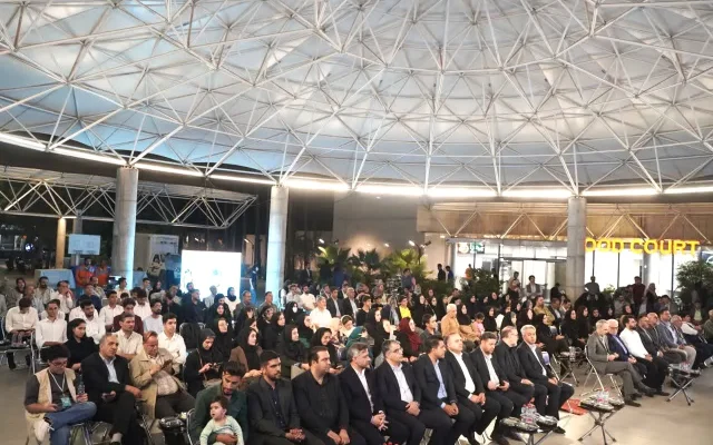 برنده میدان رسانه کسی است که روایت اول را با حقیقت، شفافیت و جذابیت همراه کند