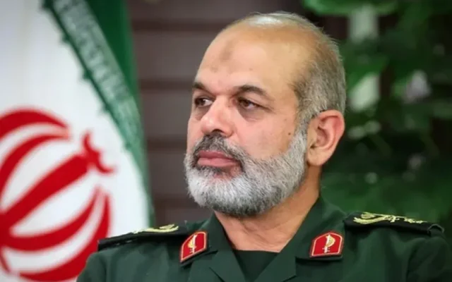 سرلشکر وحیدی: ترور مولوی یوسف گرگیج دلیل آشکاری بر شکست ترورستهای مزدور از مردم غیرتمند سیستان و بلوچستان است