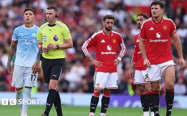 'Let's go, let's go' - inside catastrophic Manchester derby VAR mistake