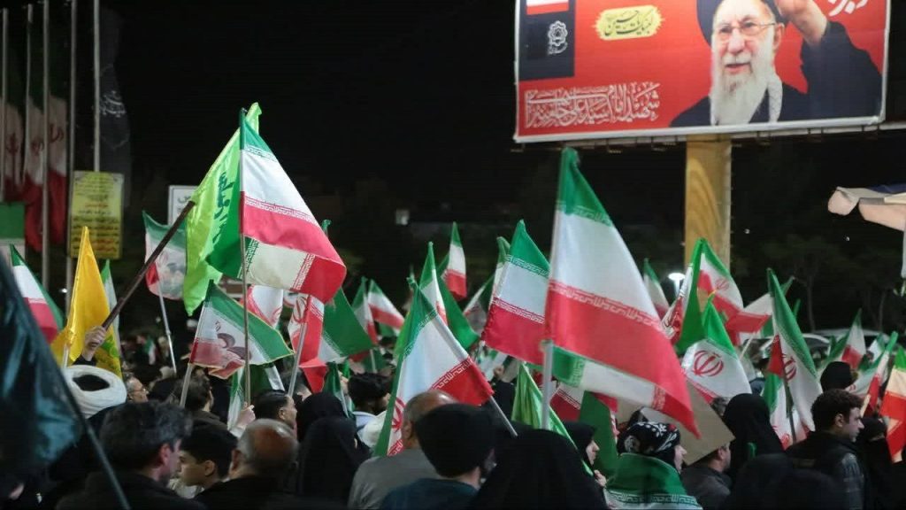 خشم مقدس قمی‌ها همچنان شعله ور است+فیلم